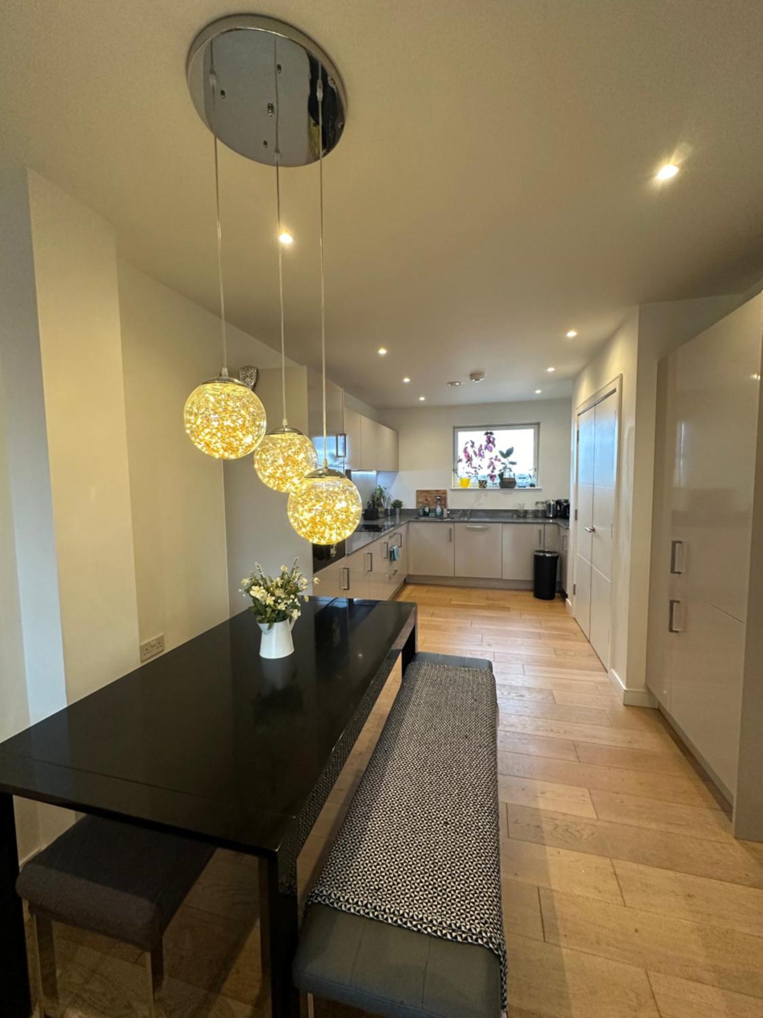 Luxury 3 Bedroom Flat In Stratford, London Exterior photo