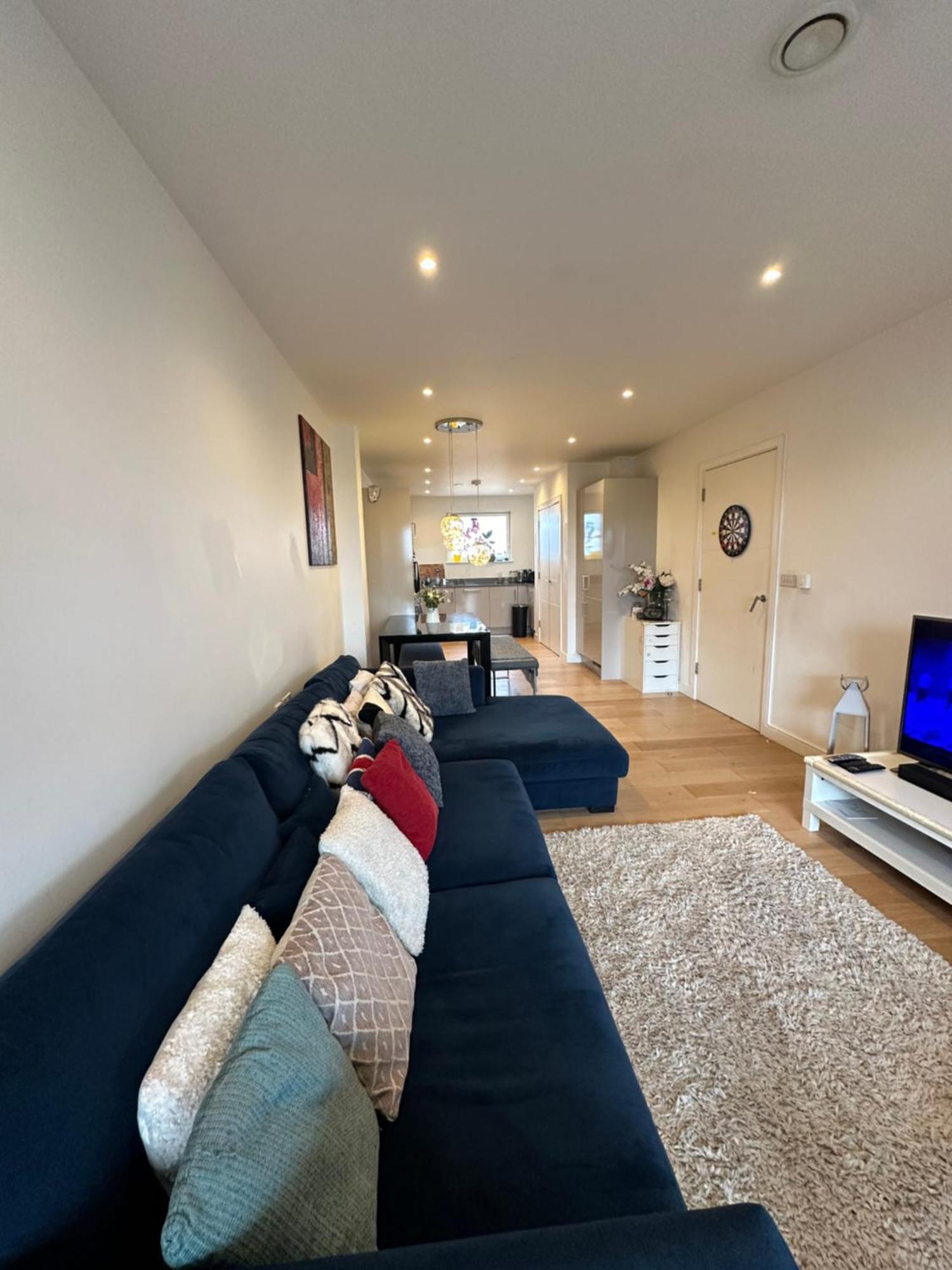 Luxury 3 Bedroom Flat In Stratford, London Exterior photo